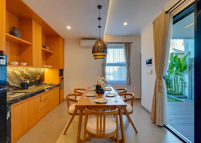 Sea View 3br Omara With Private Pool In Вилла
